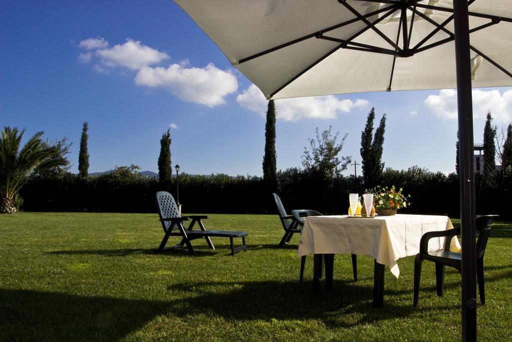 Agriturismo Ferruggini Bolgheri Buitenkant foto